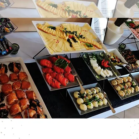 Dom Na Bialej Dolinie ホテル シクラルスカ・ポレンバ